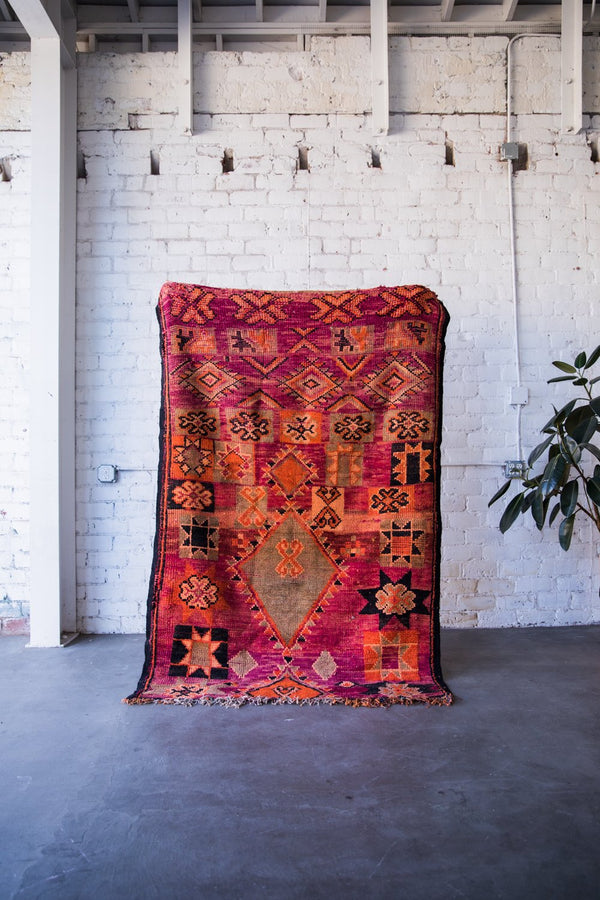 PINOT NOIR vintage boujaad moroccan berber rug