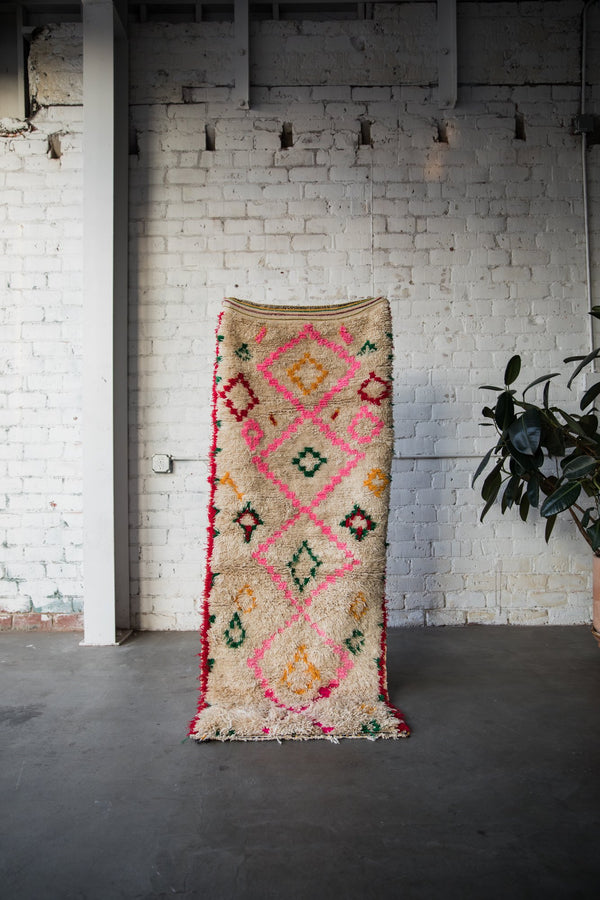 QUINCEAÑERA vintage moroccan berber carpet