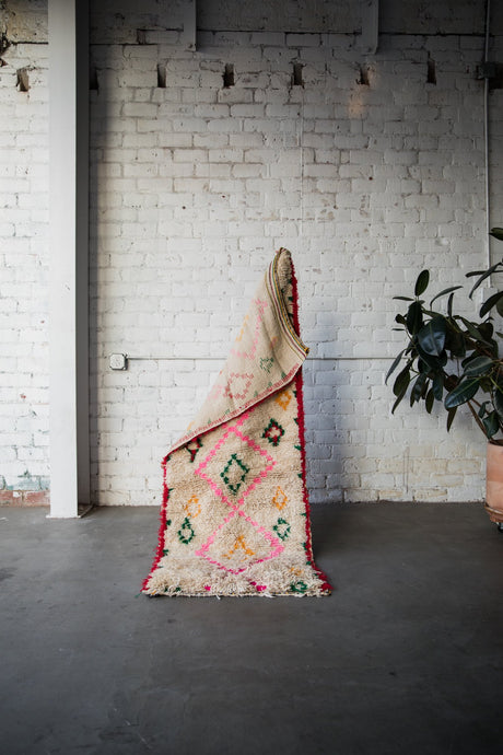 QUINCEAÑERA vintage moroccan berber carpet