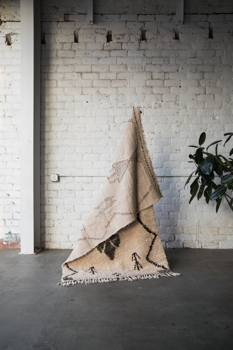 SKULL ISLAND vintage beni ourain moroccan berber carpet